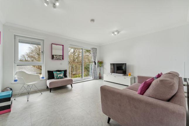 Flat for sale in Knights Grove, Newton Mearns, East Renfrewshire