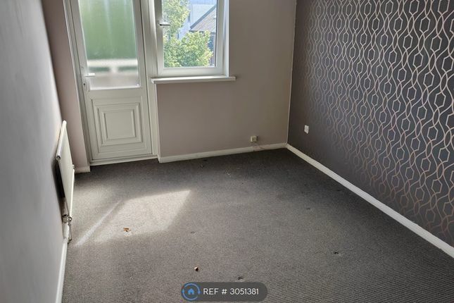 St Annes Close, Newcastle photo 5