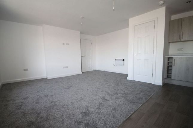 17 Imperial Court 157, Grimsby Road, Cleethorpes photo 2