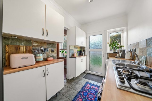 38, Orchy Gardens, Glasgow photo 3