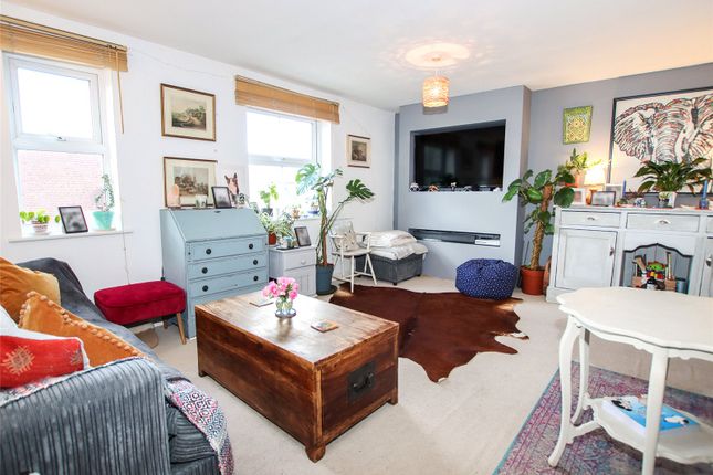 Flat for sale in Buckland Gardens, Lymington, Hampshire