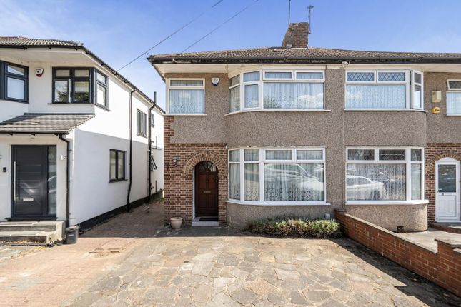 3-bed house on 44, Bellamy Drive, Stanmore, £535,000