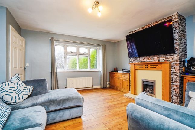 57, Potternewton Crescent, LEEDS photo 2