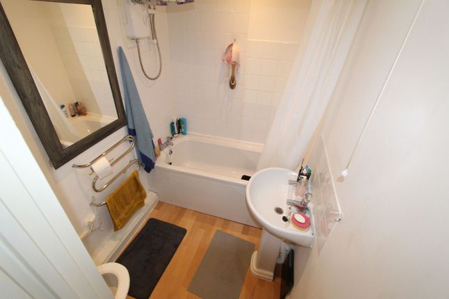 18 Ventnor Court, Sheffield photo 4