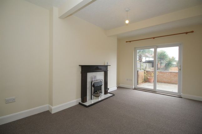 19, Pulteney Road, Loughborough photo 2