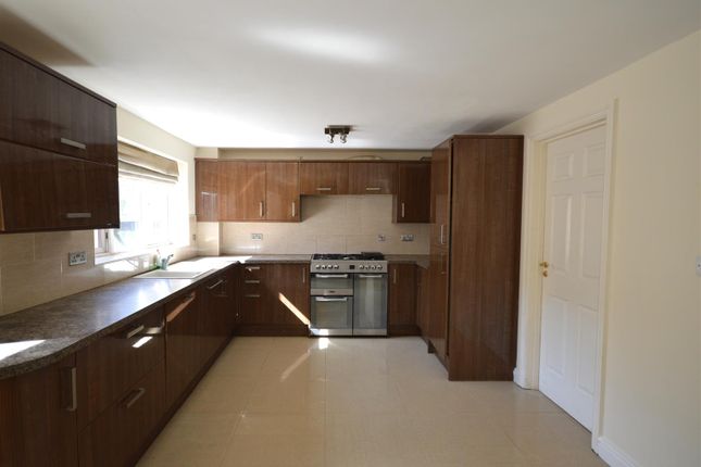 44, Liddington Way, Northampton photo 3