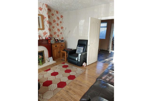 Semi-detached house for sale in Poplar Avenue, Bedworth