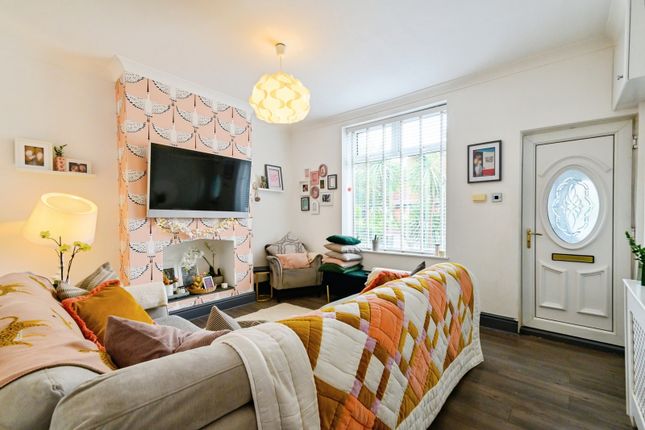 78, Newearth Road, Manchester photo 4