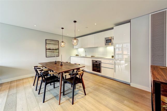 Flat to rent in Merchant Square East, Paddington