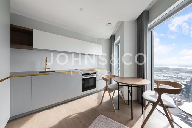 Flat 1102 4, Cutter Lane, London photo 2