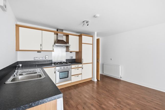 3/7 Hawkhill Close, Edinburgh photo 4