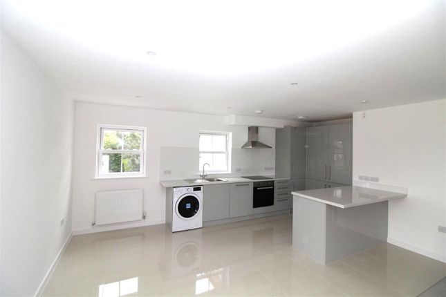 Flat 11, Carlton Place, Walfords Close, Old Harlow photo 2