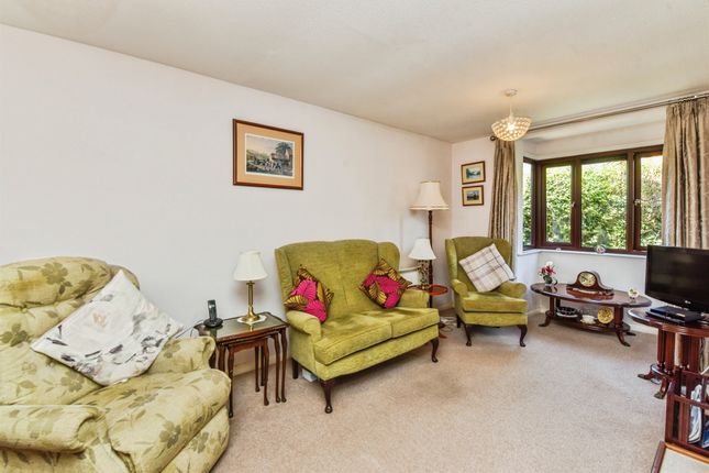 6, Clift House, Langley Road, Chippenham photo 5