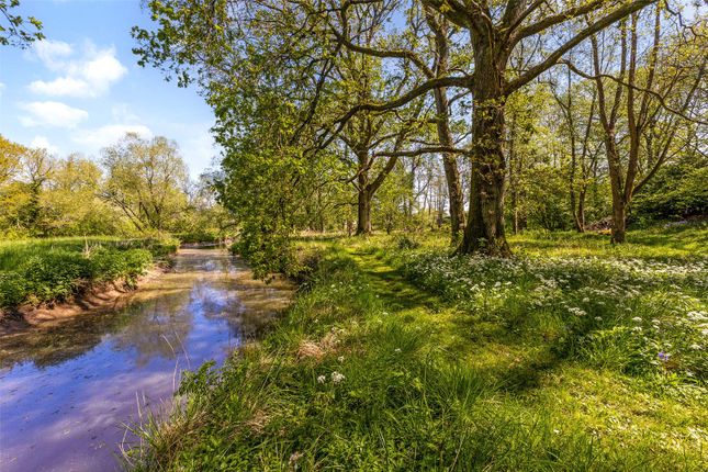 Brewhurst Mill,, Brewhurst Lane, Billingshurst photo 4