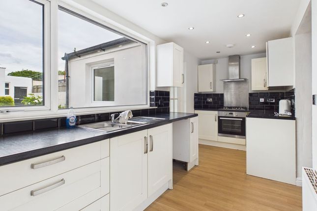 37, Trevingey Road, Redruth photo 2