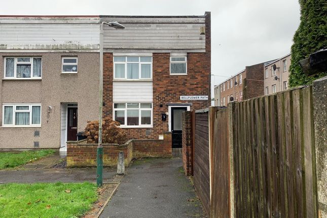 Thumbnail Property to rent in Bellflower Path, Romford