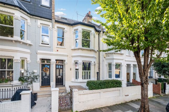 Thumbnail Flat for sale in Queensmill Road, London, Fulham