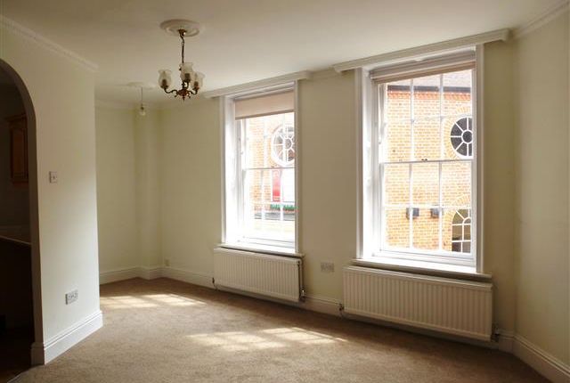 11, TAUNTON photo 3