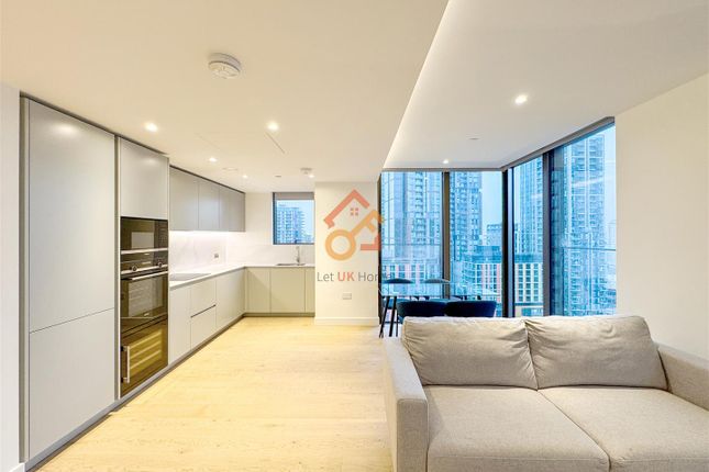 Apartment 1101, Harcourt Tower, 67 Marsh Wall, London photo 2