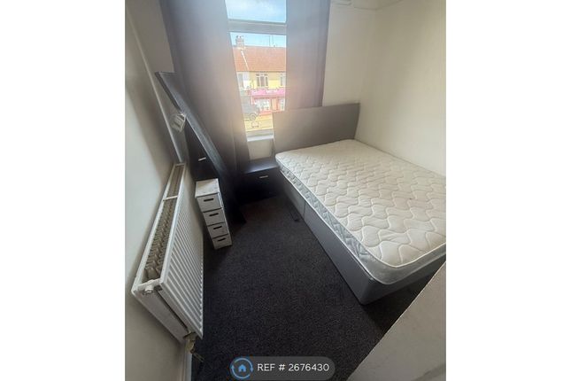 Flat, Filton Avenue Horfield, Bristol photo 3