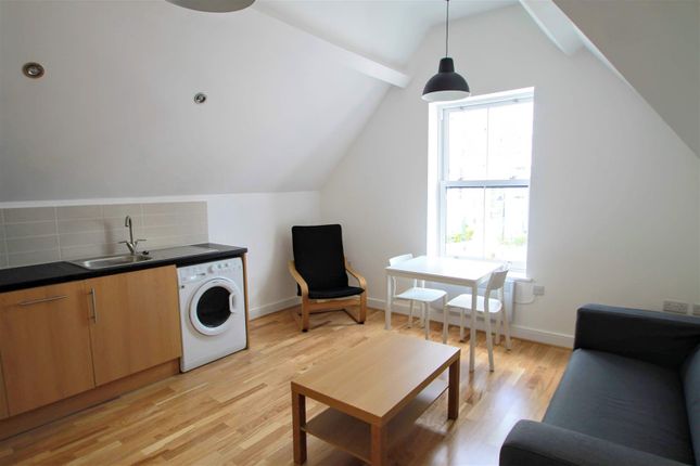 Flat to rent in Churchill Way, Cardiff CF10