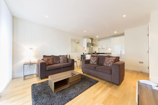 Flat to rent in Cobalt Point, Canary Wharf