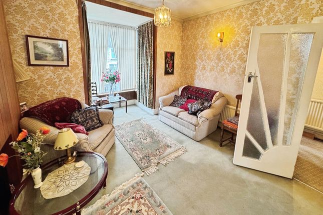 218, Merthyr Road, Pontypridd photo 5