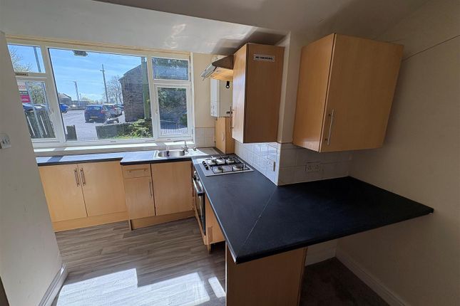 18, Scott Street, Bradford photo 4