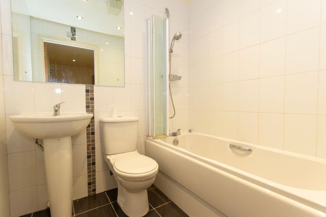 Flat 19, York photo 3