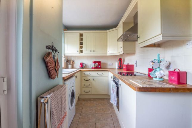 2 Greenside, Carnforth photo 2