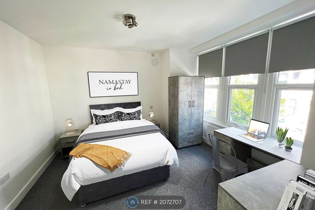 Room to rent in Burdett Avenue, Westcliff-On-Sea