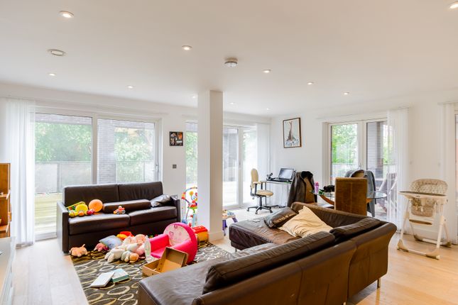 Flat for sale in The Cube, Wenlock Road, Old Street