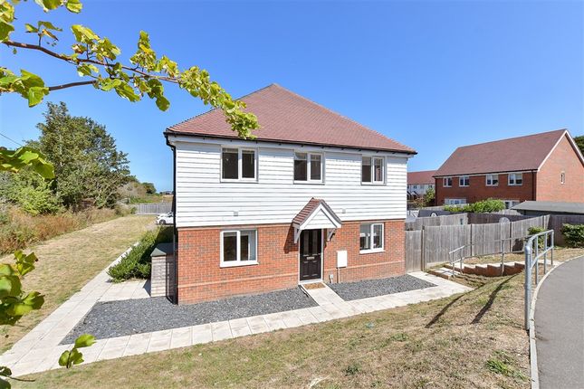 2-bed terraced on Harvey Drive, Faversham, £198,500