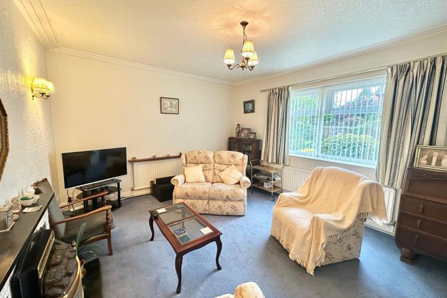 55, Park Drive, Wistaston photo 3