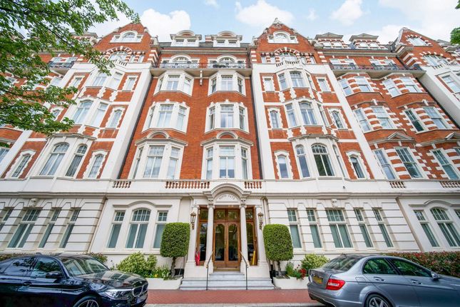 Thumbnail Flat for sale in North Gate, St John's Wood