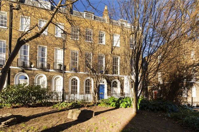 Terraced house for sale in Duncan Terrace, Islington, London