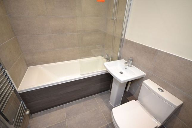 Flat 1 Cedarwood Court, 1 Southend Road, Stanford-Le-Hope photo 3