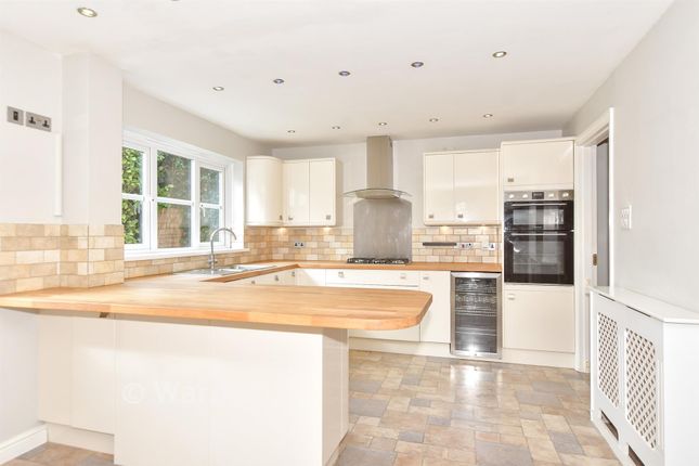4-bed detached on 7, Nursery Gardens, Broadstairs, £550,000