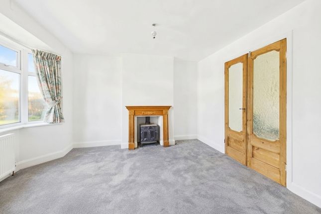 257, South Farm Road, Worthing photo 2