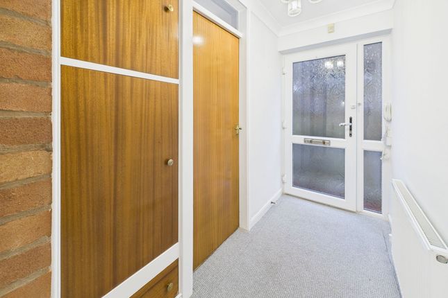 63 Hardwick Avenue, Sutton-In-Ashfield photo 2
