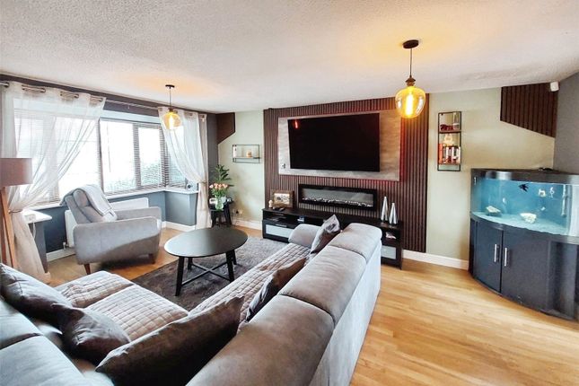 11, Portrush Road, Wolverhampton photo 3