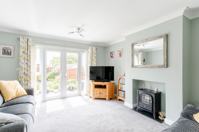 2 Bibury Avenue, Bristol photo 3