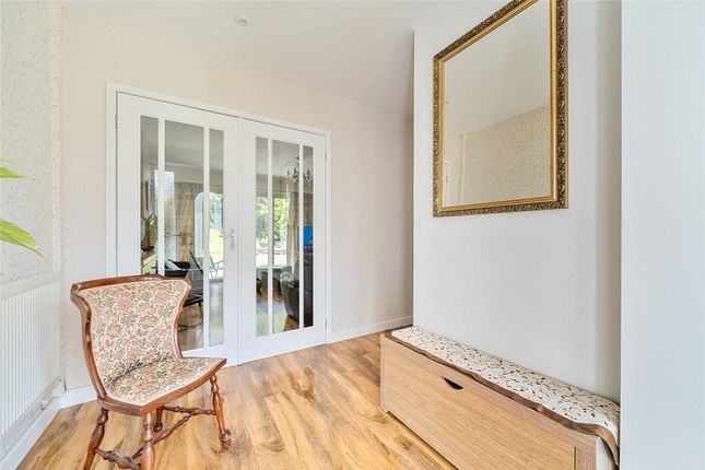 1, Phoenix Drive, Keston photo 2