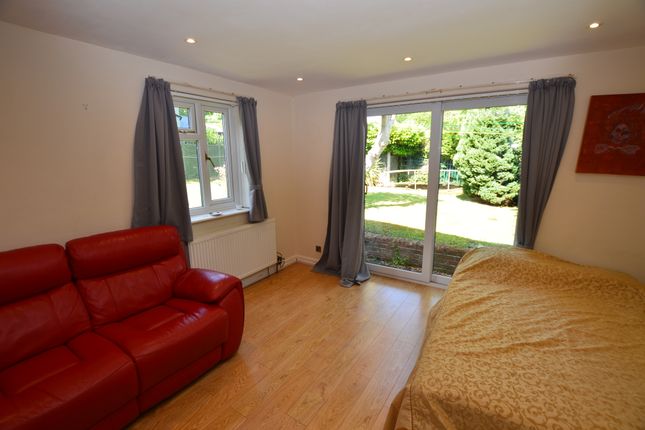 15A, Sheffield photo 4
