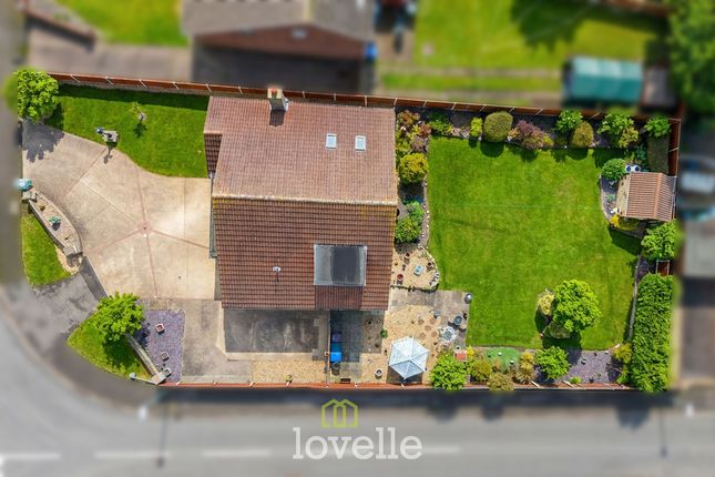 26 Cravens Lane, Immingham photo 2