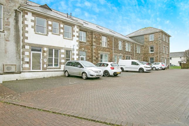 Flat for sale in Gweal Pawl, Redruth, Cornwall