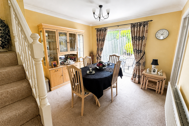 6, Chillingham Grove, PETERLEE photo 3