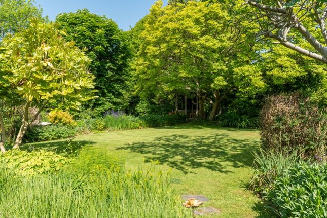 Stow-Park-57_Fc6A-42Ad-81Ec-71F0-d3A2-81A3-2B3d-97