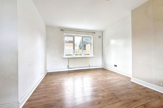 9, Beverley Way, Peterlee photo 4