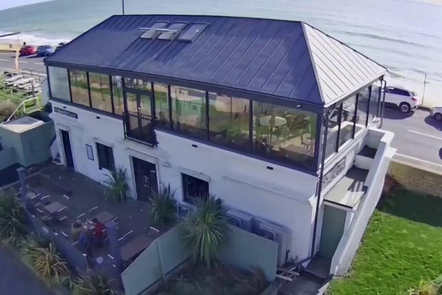 Thumbnail Restaurant/cafe to let in Culver Parade, Sandown, Isle Of Wight